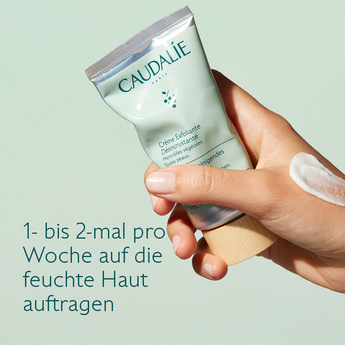 Porentief Reinigendes Gesichtspeeling