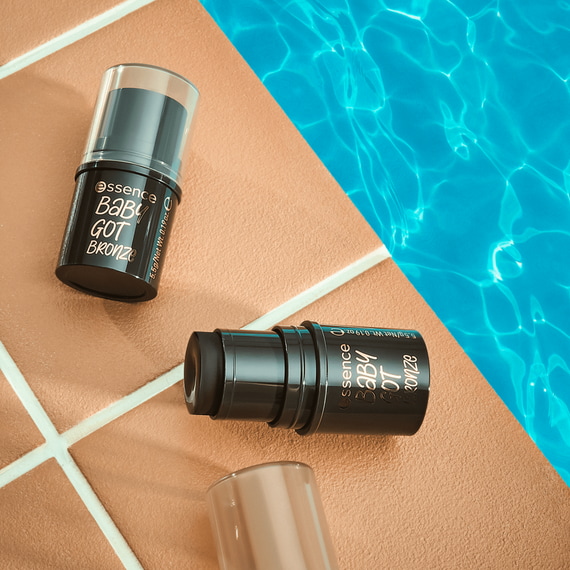 Baby Got Bronze Bronzing Stick - 60 Crush On Caviar