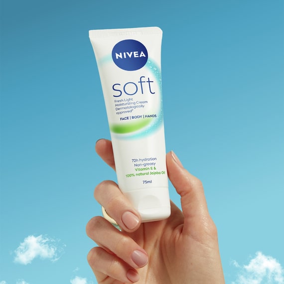 Soft Refreshing Moisturizing Cream Tube DUO