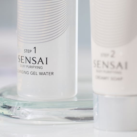 Silky Purifying Cleansing Gel Water
