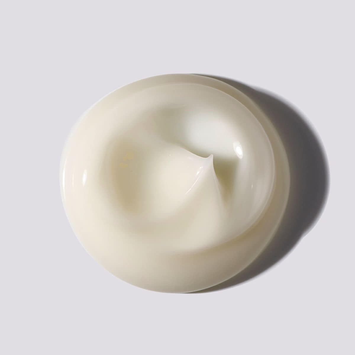 Essence Absolue Nourishing Overnight Serum