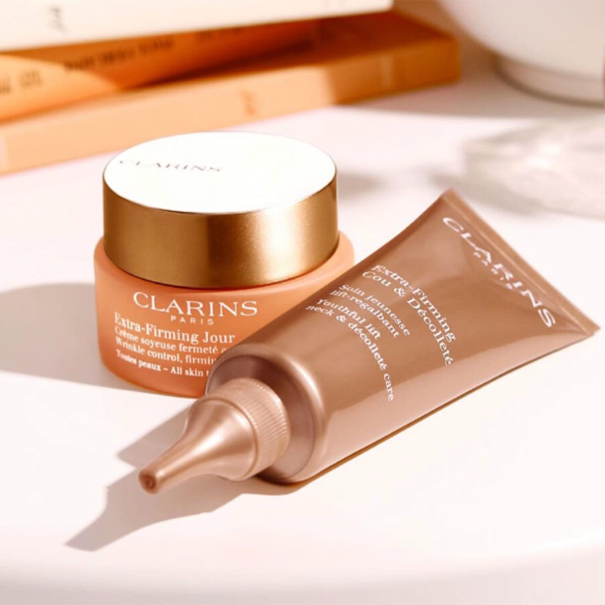 40+ Extra-Firming Hals & Dekolleté