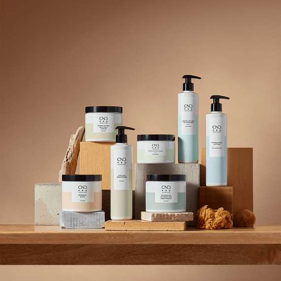 Mineral Bath Pedi