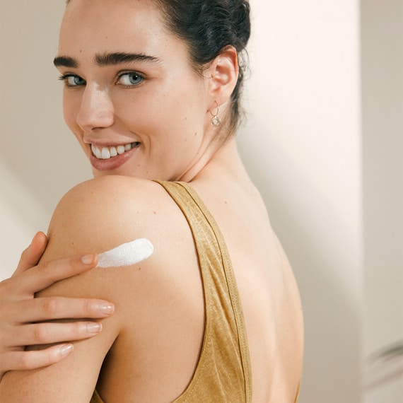 Protect & Moisture Spray Solaire SPF20