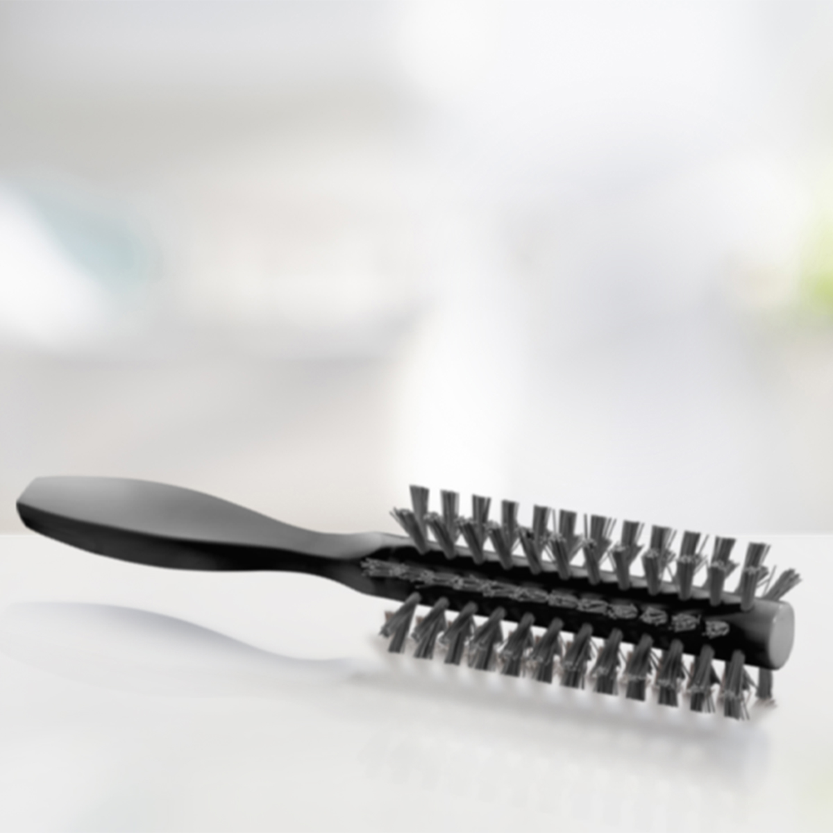 Round Brush Shine & Volume