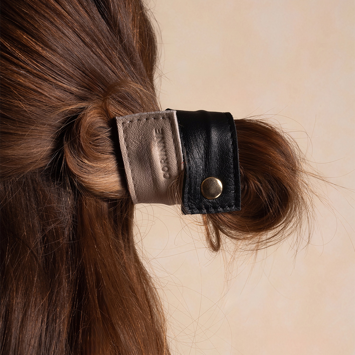 Leather Band Short Bendable two-colored Black / Cream