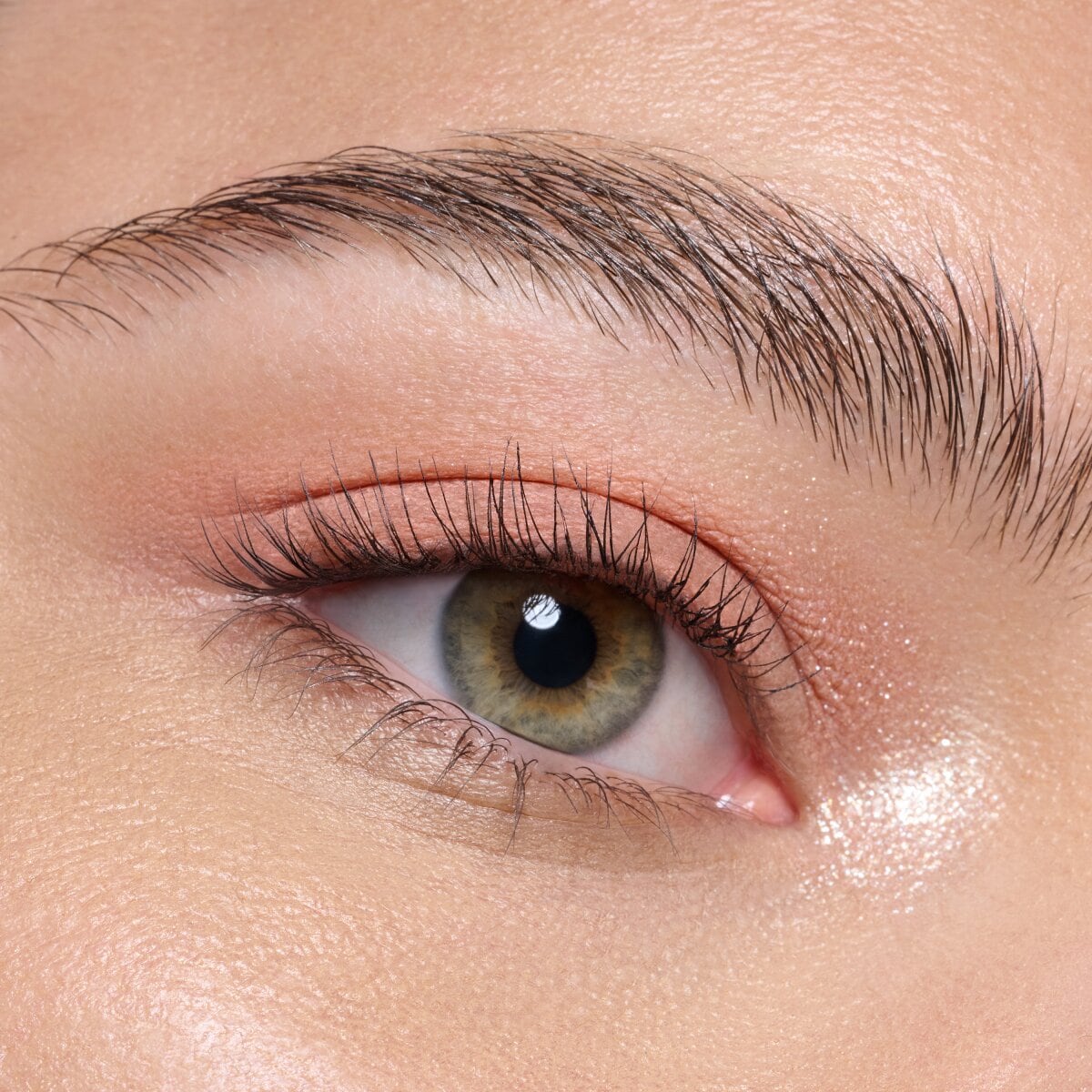 Diamond Treasures Cream to Powder Eyeshadow - 050 Peach Gleam