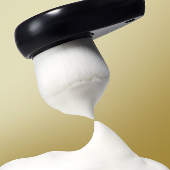 The Creamy Soap (with Brush)