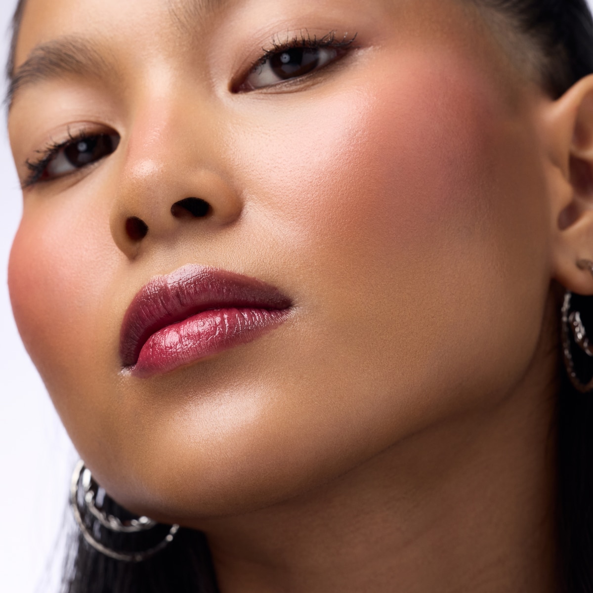 Dark Ruby Glow Lip Balm - 010 Fiery Temptation