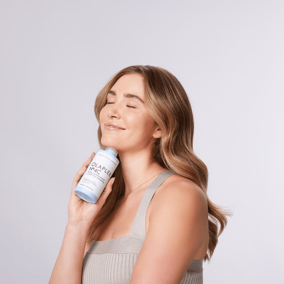 No° 4C Bond Maintenance Clarifying Shampoo