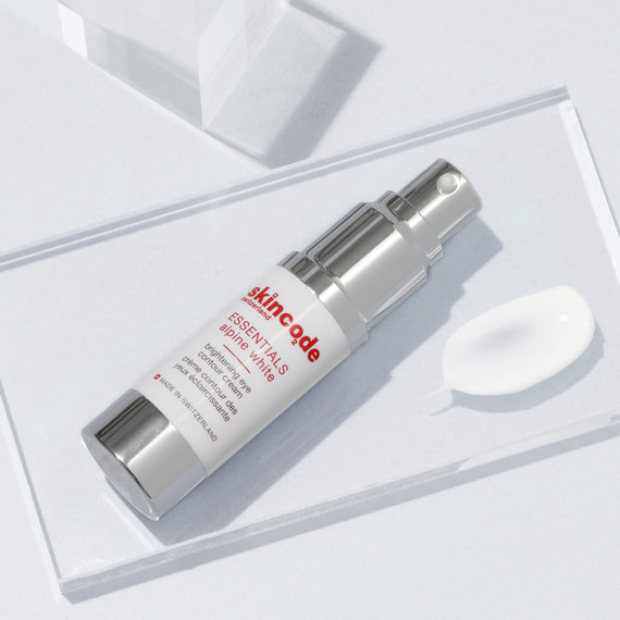 Crème contour des yeux éclaircissante