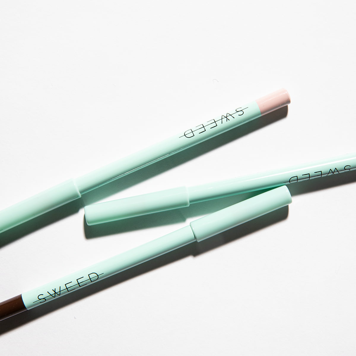 Satin Coal Eyeliner