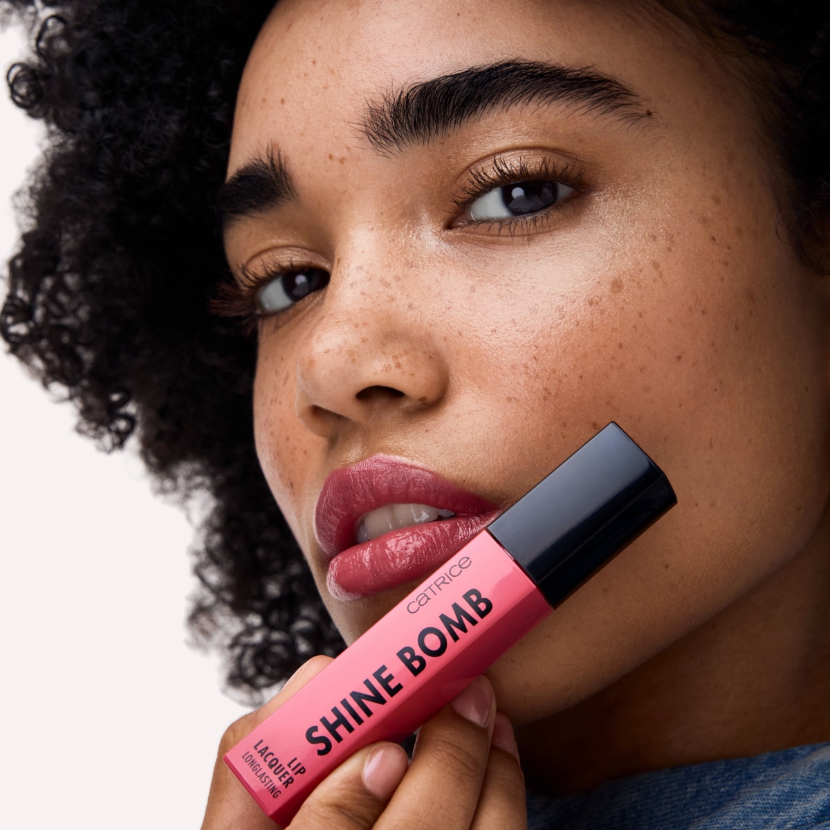 Shine Bomb Lip Lacquer