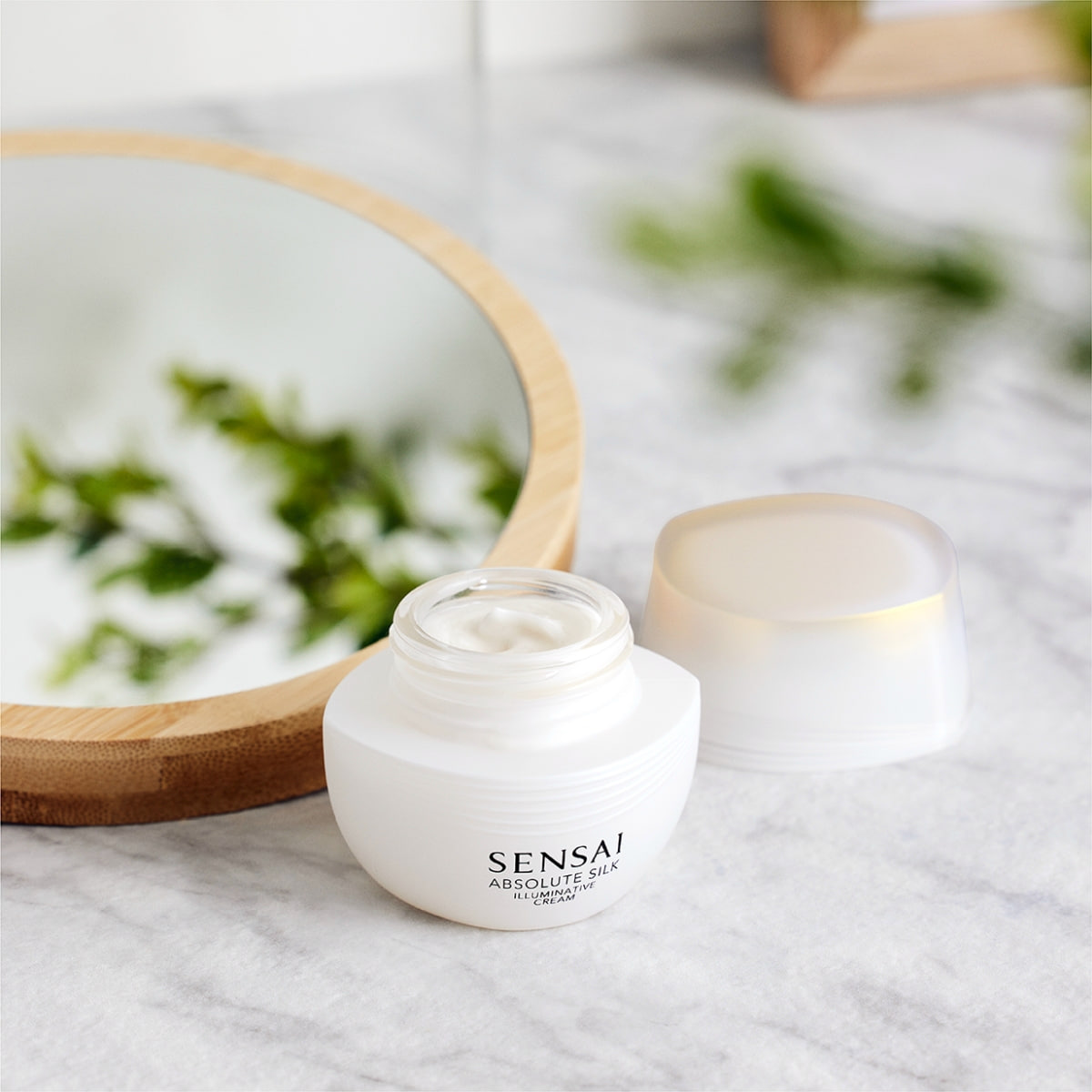 Illuminative Cream