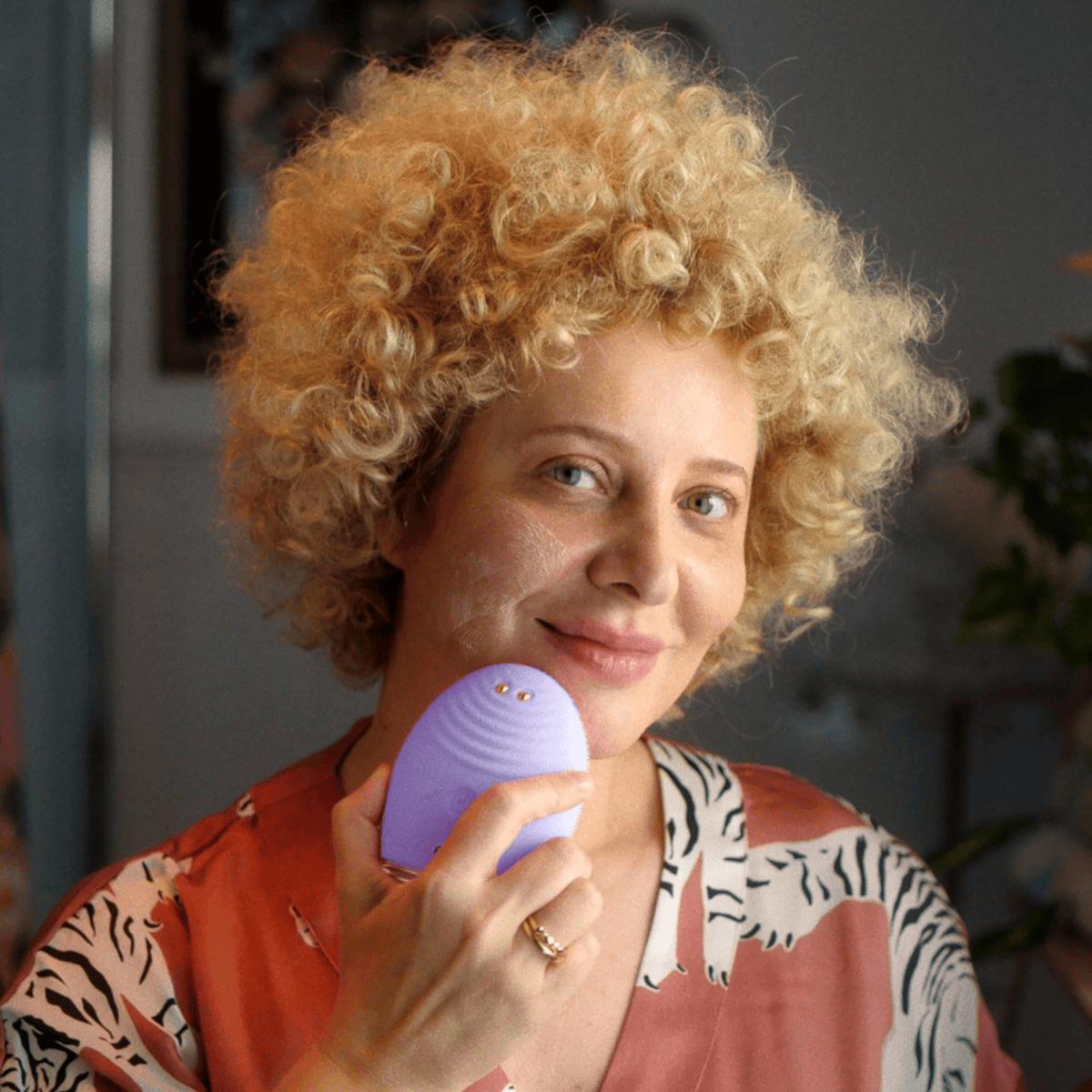 LUNA 4 plus sensitive skin