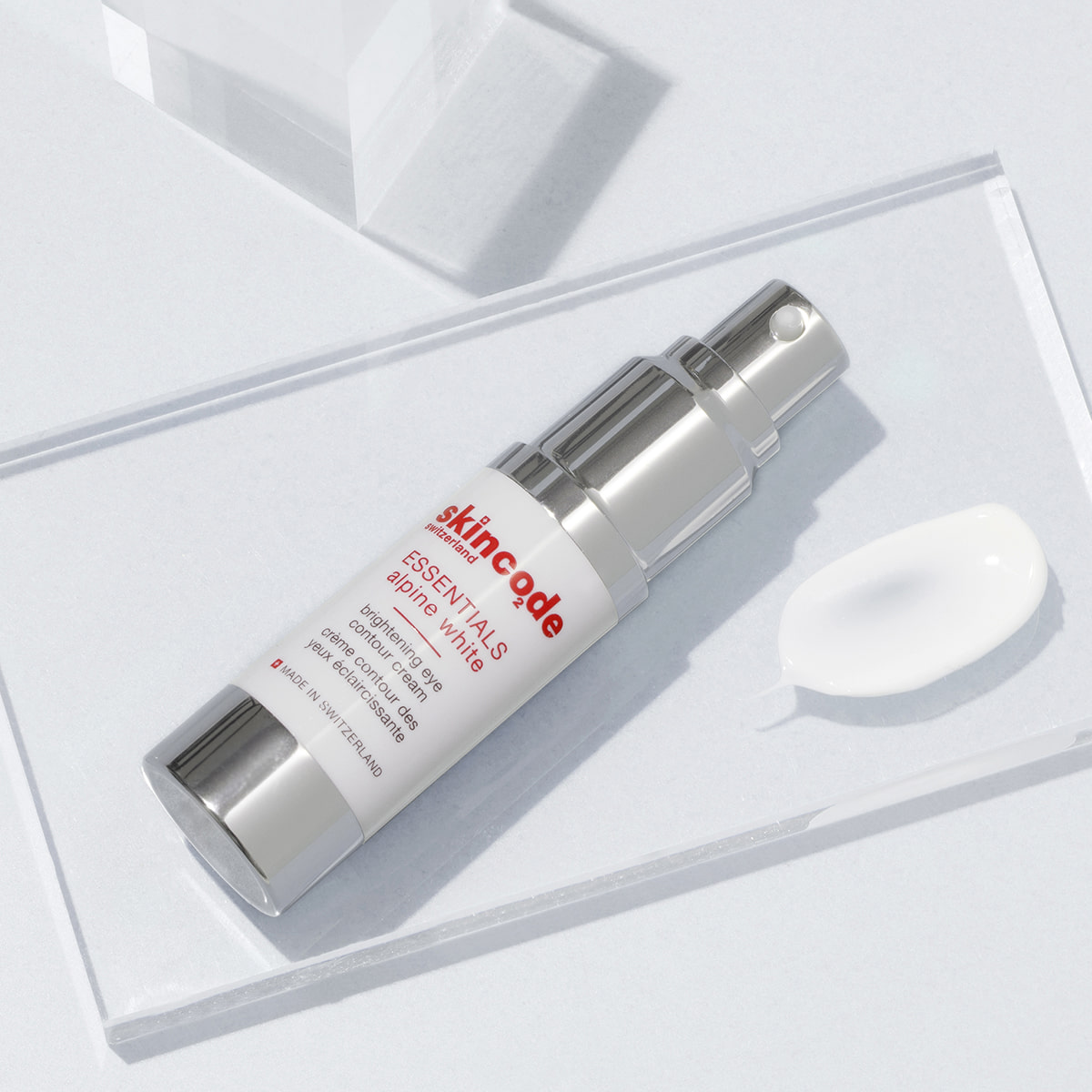 Crème contour des yeux éclaircissante