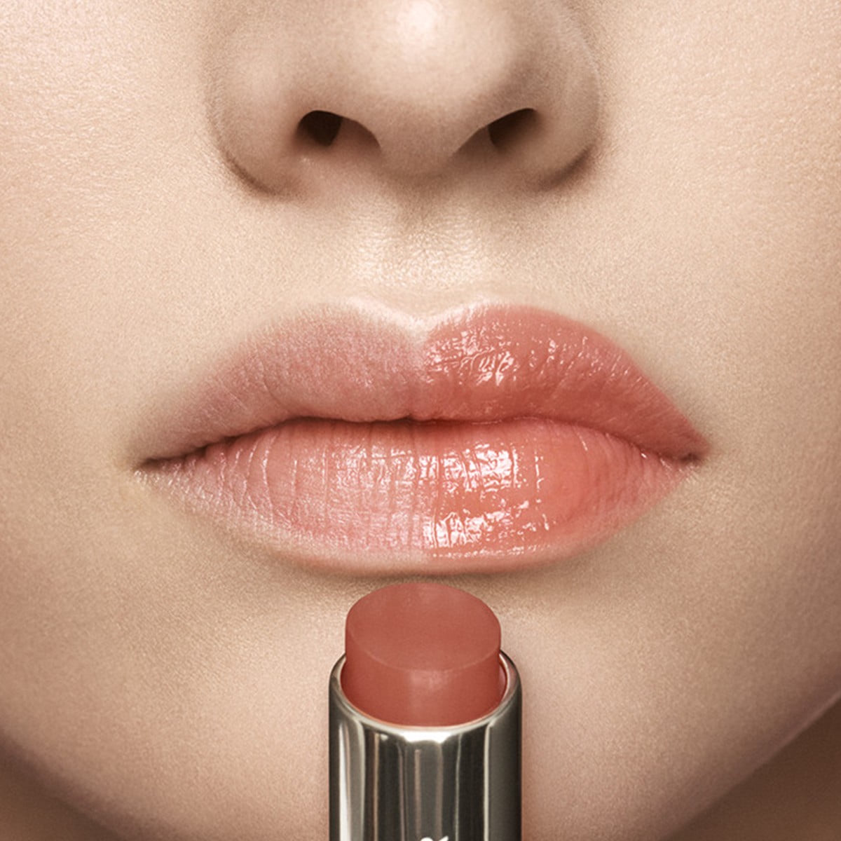Futurist Hydra Plump Lip Balm