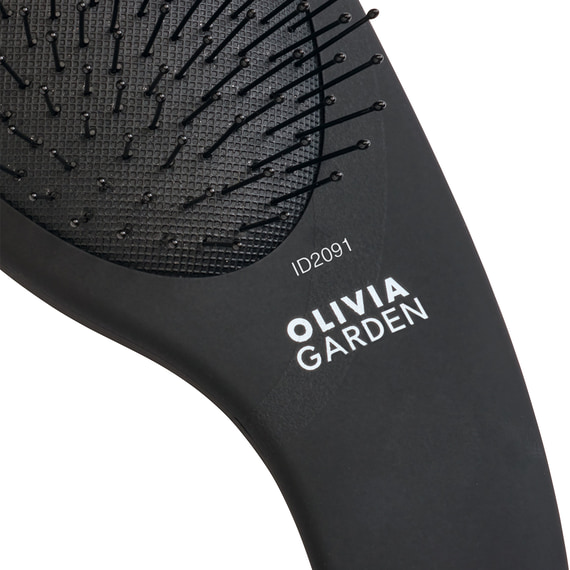 Expert Care Curve Nylon Bristles Matt Black