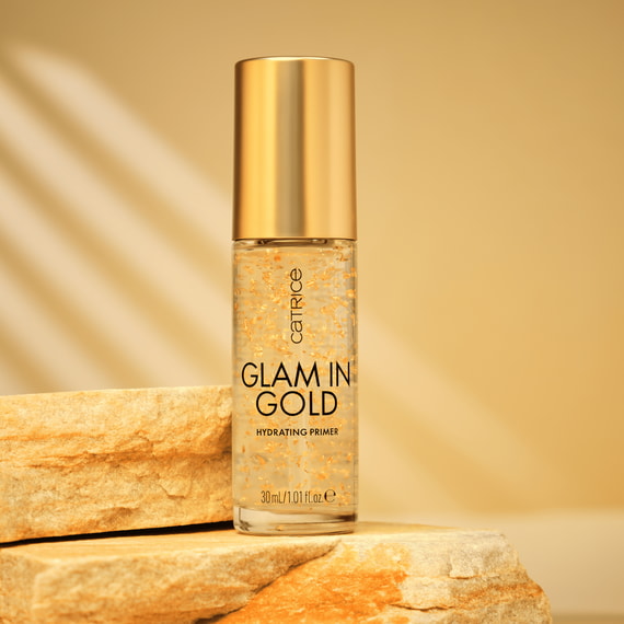 Glam In Gold Hydrating Primer - 010 Oh My Goldness