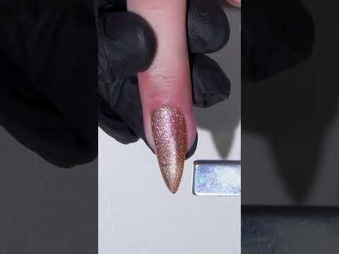 Mermaid Revolt Cat-Eye Gel-Nagellack