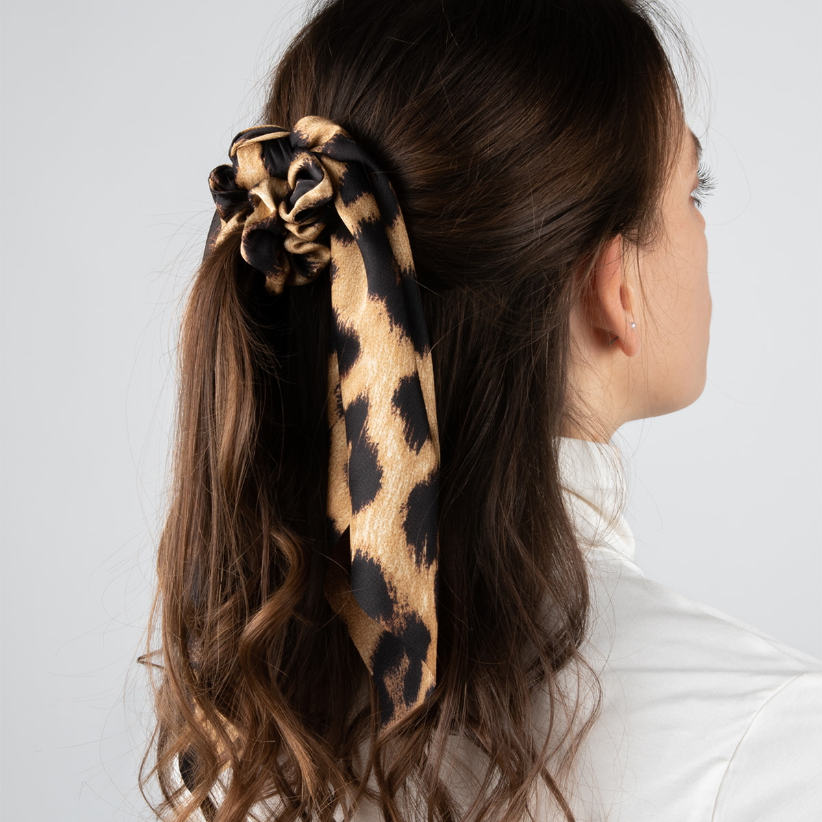 Scrunchies plain and in leo print, with bow