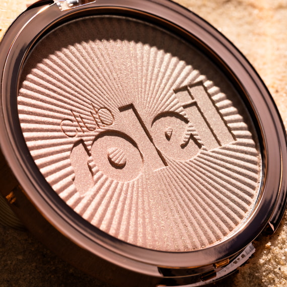 Club Soleil Gradient Highlighter - 01 Sunset Drip