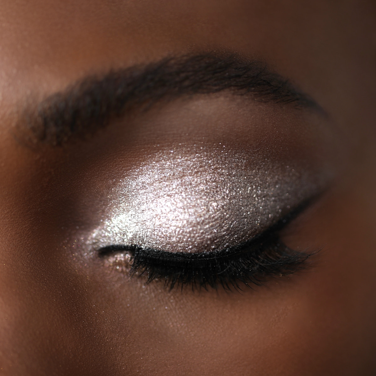 Chroma Light Shadow