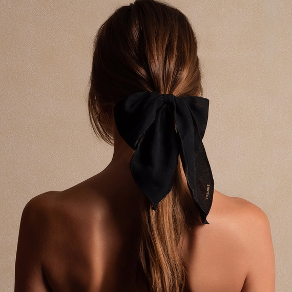 French bow Black