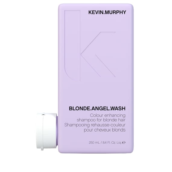 Blonde.Angel.Wash