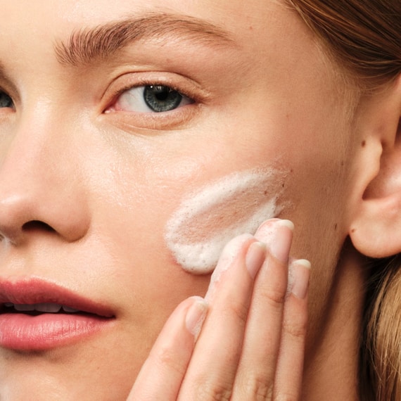 Checks and Balances Sensitive Foaming Cleanser
