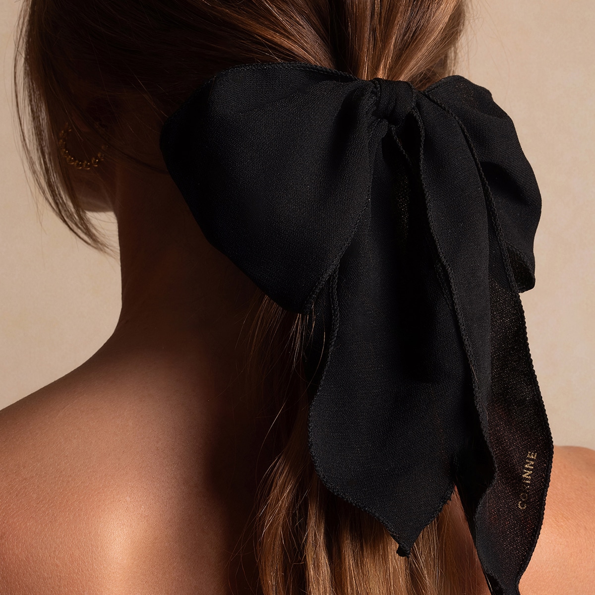 French bow Black