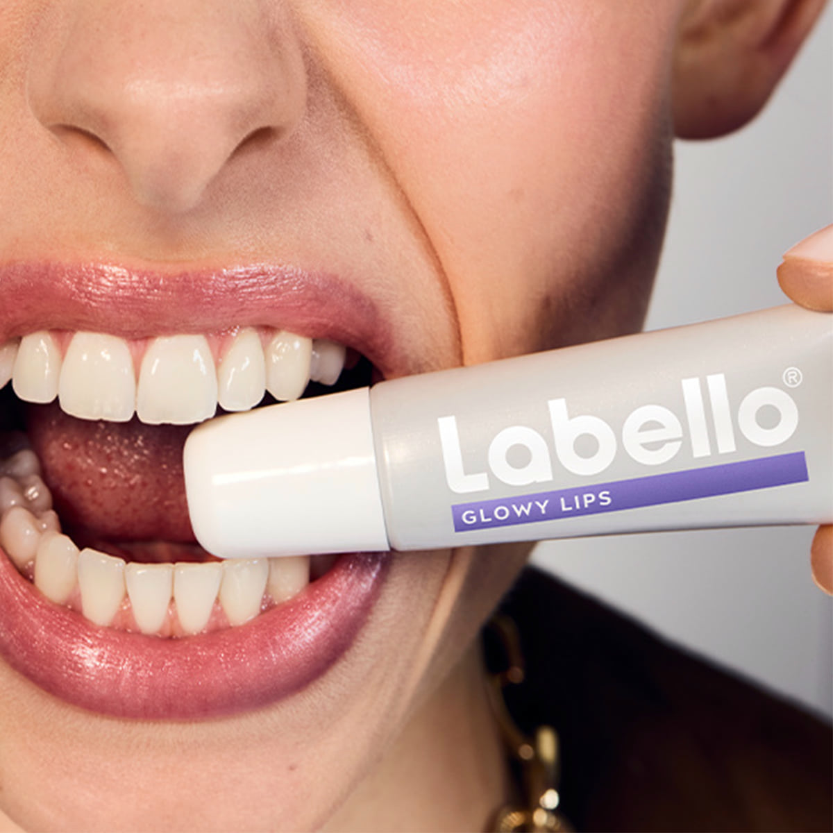 Glowy Lips Transparent