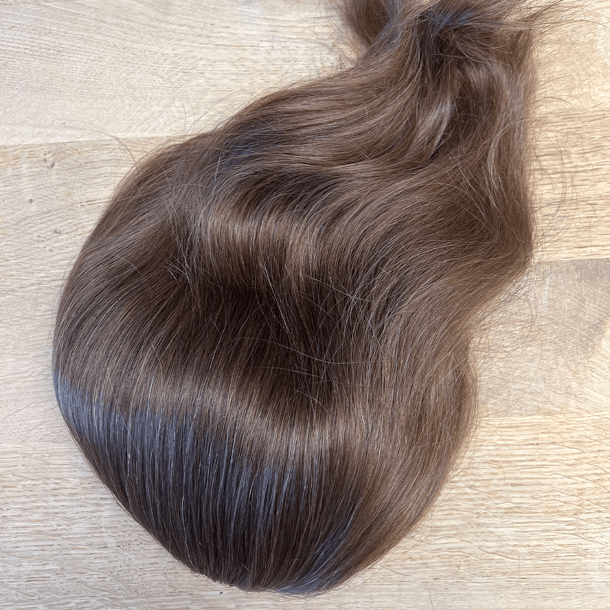 Profile hair piece right