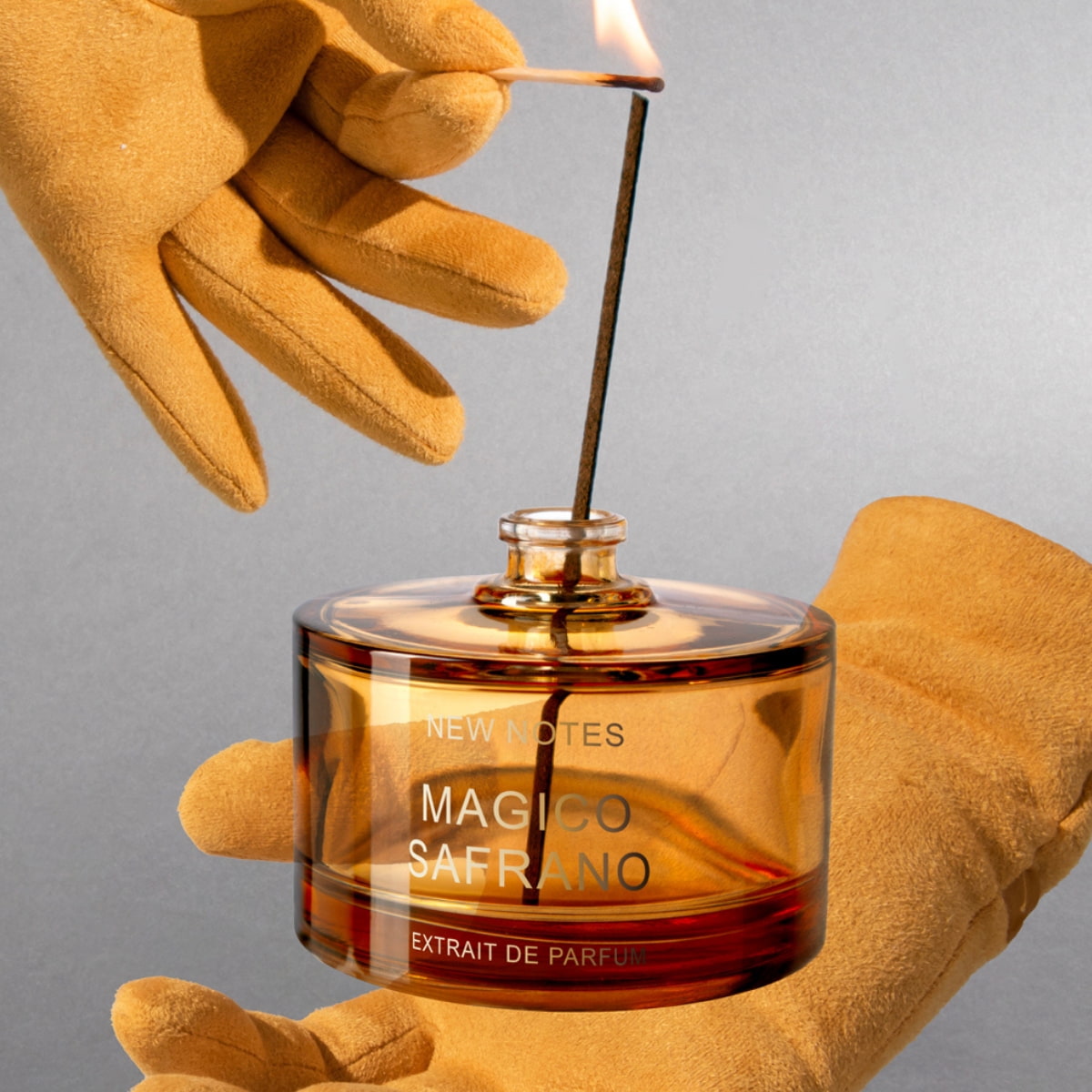 Magico Safrano Extrait de Parfum